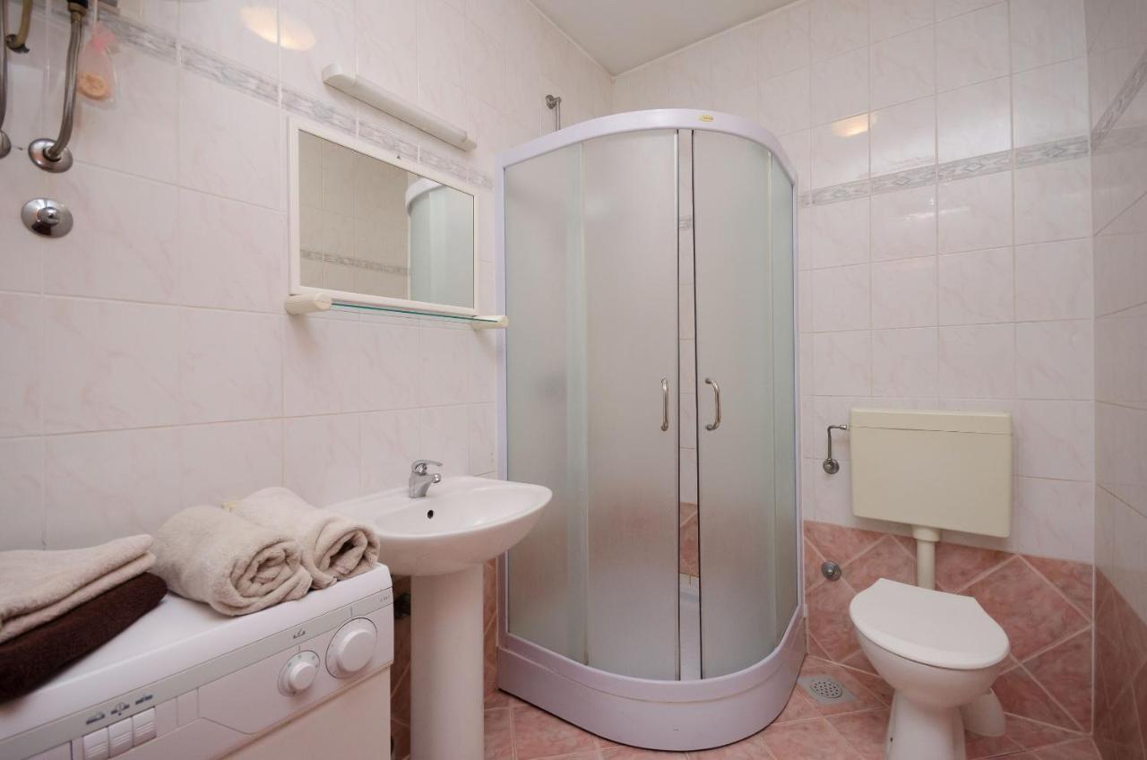 נובי ווינודולסקי Apartments Snjezana מראה חיצוני תמונה