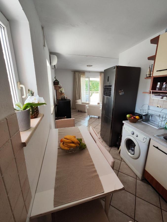 נובי ווינודולסקי Apartments Snjezana מראה חיצוני תמונה